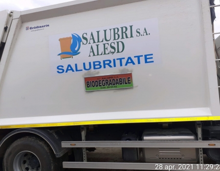 Montare panouri informative cu tipul deseului colectat/transportat