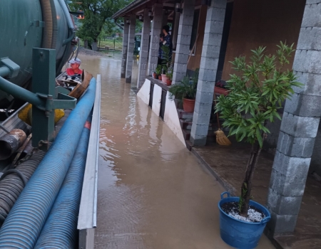 Actiuni de vidanjare in zonele afectate